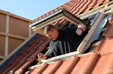 Pose de fenêtres de toit Velux à Cresancey